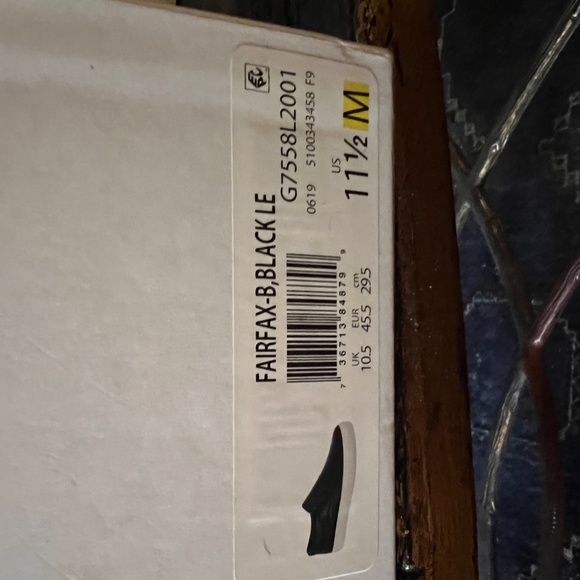 Disney Christmas 2025 Lil Rin Rin Plush Badge Red New